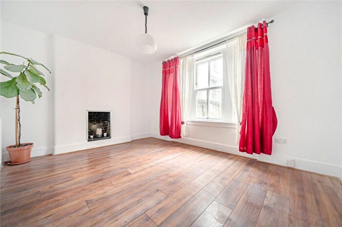 1 Bedroom Flat To Rent In Old Kent Road, London, SE1