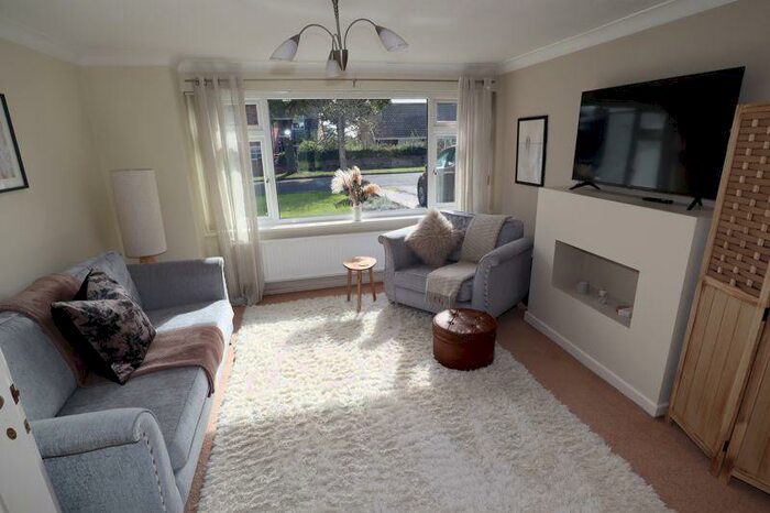 3 Bedroom Detached House To Rent In Garratt Close, Lincoln, LN4