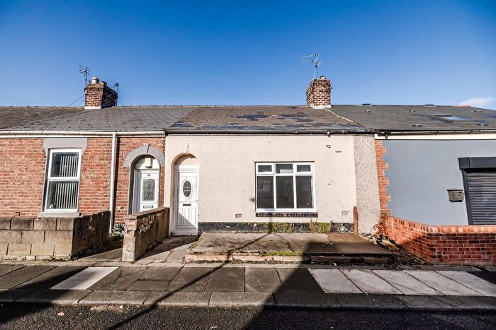 2 Bedroom Bungalow To Rent In Tower Street West, Sunderland, SR2