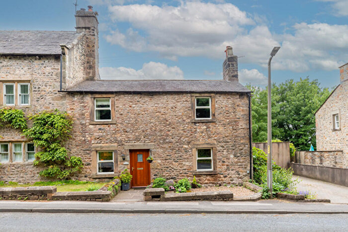 3 Bedroom Cottage For Sale In April Cottage, Main Road, Slyne, LA2