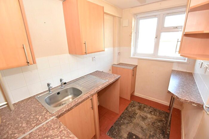 1 Bedroom Apartment For Sale In Kingston Close, Ramsgate, CT12