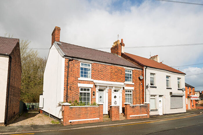 2 Bedroom End Of Terrace House For Sale In Gutter Hill, Wrexham, LL14
