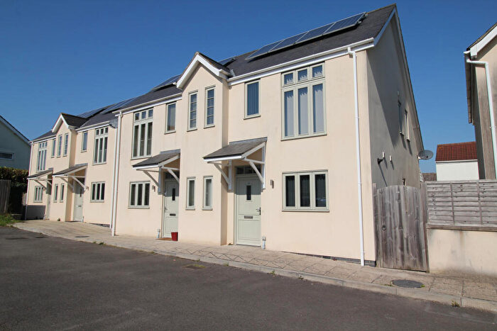 2 Bedroom Semi Detached House For Sale In Quarryman Close, Street, BA16