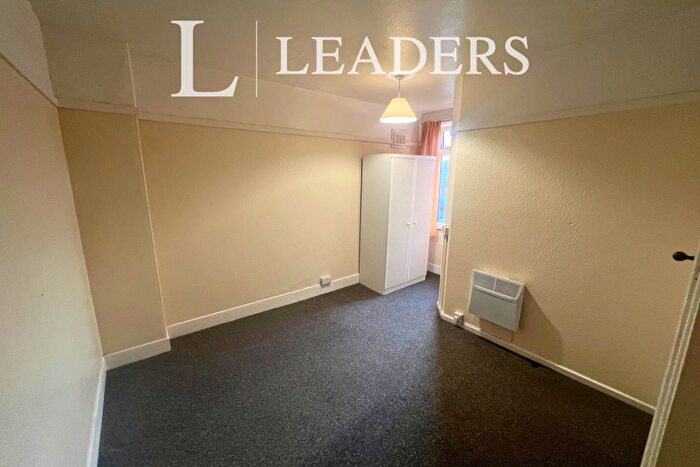 2 Bedroom Flat To Rent In South Parade, Skegness, PE25