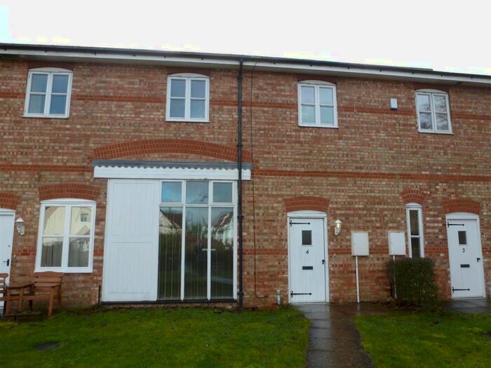 3 Bedroom Barn Conversion To Rent In Harvest Close, Doddington, March, PE15