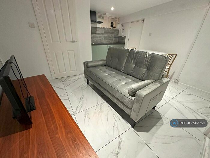 1 Bedroom Flat To Rent In Tontine Street, Folkestone, CT20