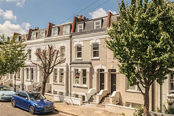 Studio To Rent In Kilmaine Road, Fulham, SW6