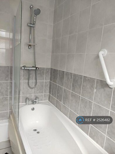 2 Bedroom Terraced House To Rent In London Road, Stoke-On-Trent, ST4