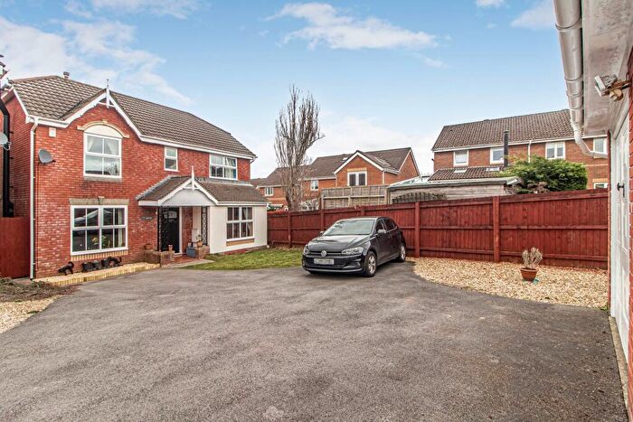 4 Bedroom Detached House For Sale In Oaklands, Miskin, CF72