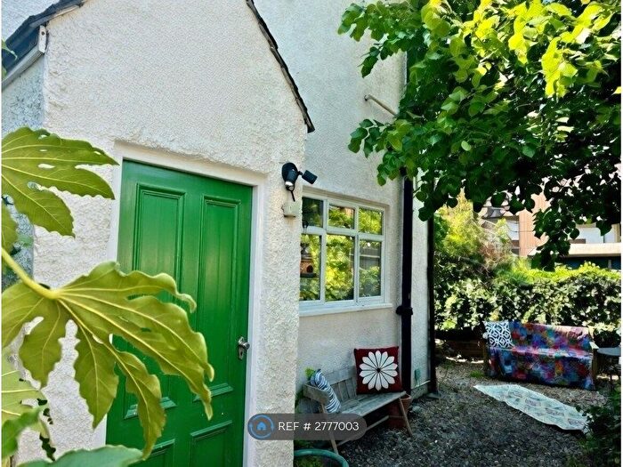 2 Bedroom Semi-Detached House To Rent In Arterberry Road, London, SW20