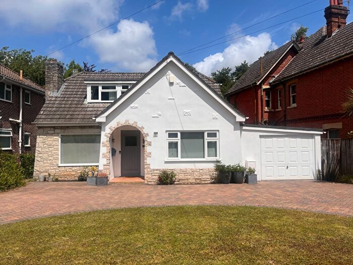 3 Bedroom Detached House For Sale In Prince Of Wales Road, Westbourne, Bournemouth, BH4
