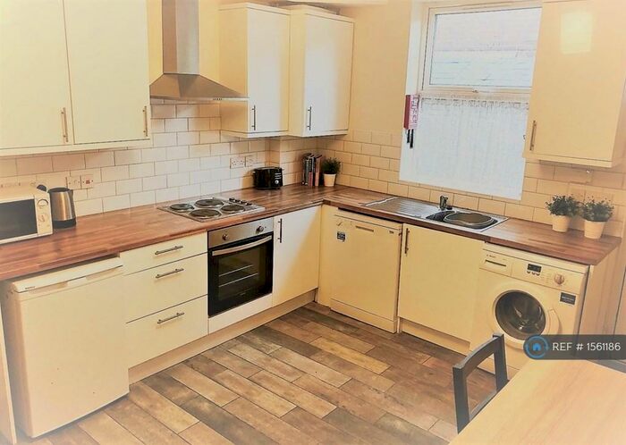 5 Bedroom Terraced House To Rent In Pomona St, Sheffield, S11