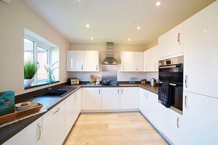 4 Bedroom Detached House For Sale In Bloor Homes Steeple Drive, LE14