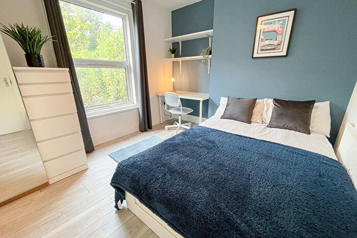 7 Bedroom Terraced House To Rent In Tennyson Road, Southampton, SO17