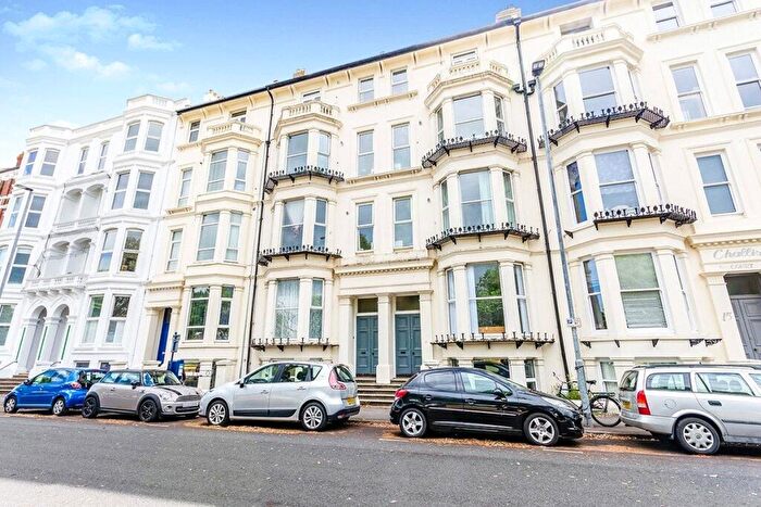 1 Bedroom Flat To Rent In Western Parade, Southsea, Hampshire, PO5