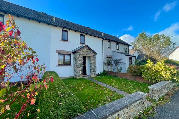 2 Bedroom Terraced House To Rent In Pool Park, South Brent, TQ10