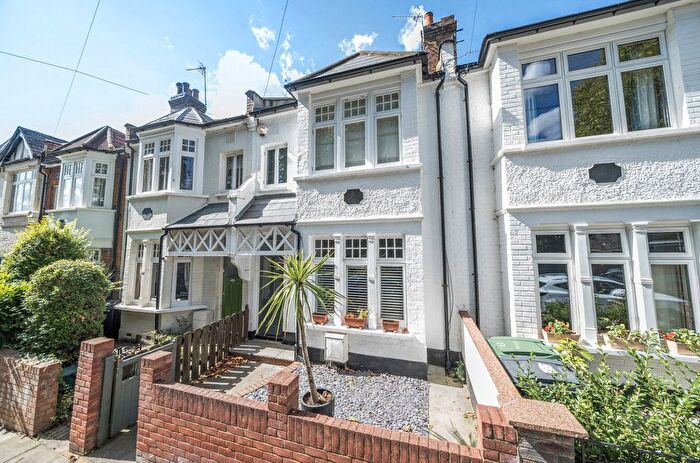 4 Bedroom Terraced House To Rent In Nightingale Lane, London, N8