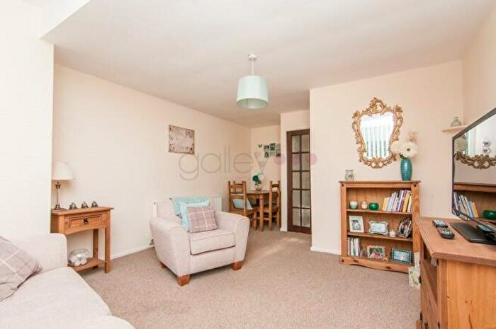1 Bedroom Flat To Rent In Tickhill Road, Doncaster, DN4