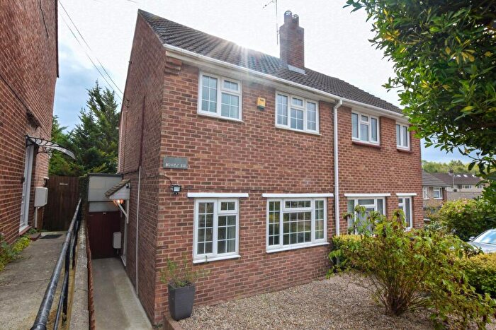 3 Bedroom Terraced House To Rent In Bower Road, Hextable, BR8