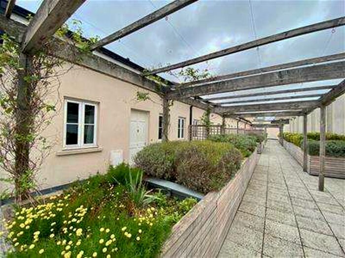 2 Bedroom Property To Rent In St Lawrence House, BA1