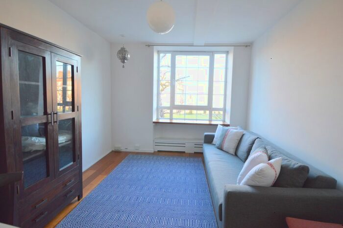 1 Bedroom Flat To Rent In Becket House, Tabard Street, SE1