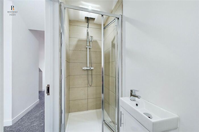 3 Bedroom End Of Terrace House For Sale In Palmerston Road, Sutton, SM1