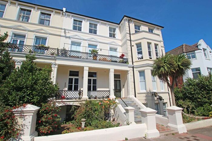 2 Bedroom Flat For Sale In Eversfield Road, Eastbourne, BN21