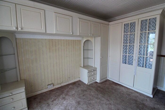 2 Bedroom Semi-Detached Bungalow For Sale In Glamis Road, Leyland, Lancashire, PR25