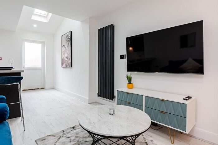 1 Bedroom Flat To Rent In Langdale Road, Liverpool, L15