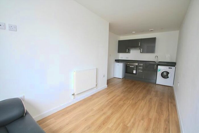 2 Bedroom Flat To Rent In Enterprise House, Isambard Brunel Road, PO1
