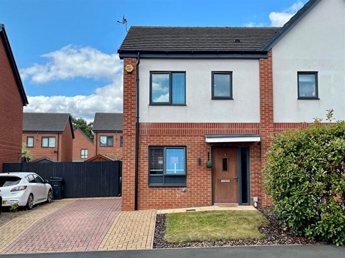 3 Bedroom Semi-Detached House For Sale In Bore Road, Birmingham, B24