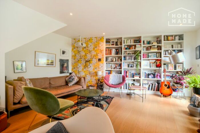 3 Bedroom Flat To Rent In Empire Parade, Empire Way, Wembley, HA9