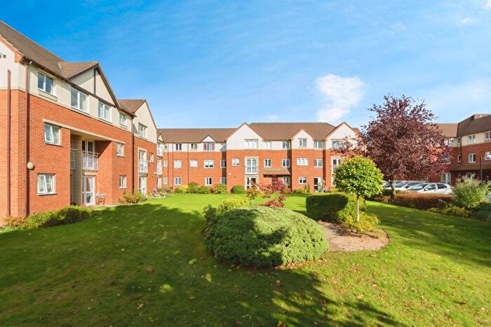 1 Bedroom Flat For Sale In Stratford Road, Hall Green, Birmingham, B28