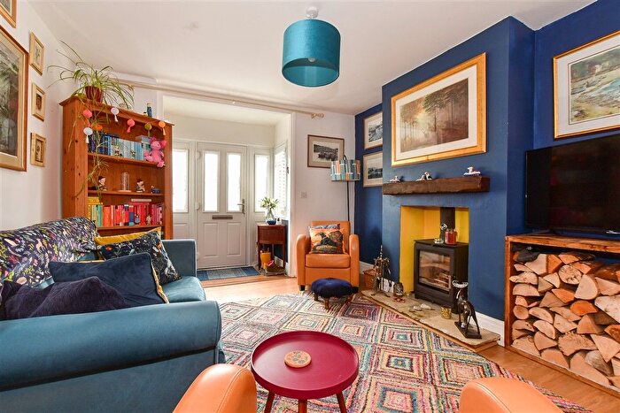 3 Bedroom Terraced House For Sale In Green Street, Ryde, Isle Of Wight, PO33