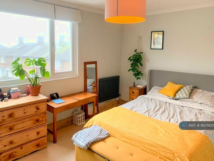 2 Bedroom Flat To Rent In Richmond Street, Brighton, BN2