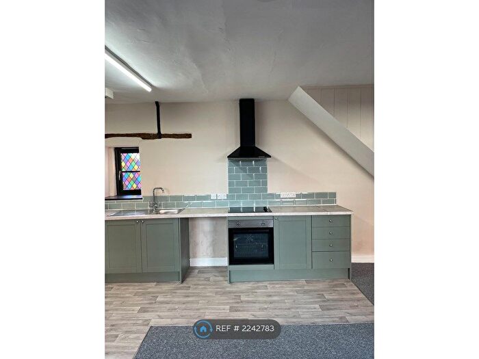 3 Bedroom Terraced House To Rent In Benedict Street, Glastonbury, BA6