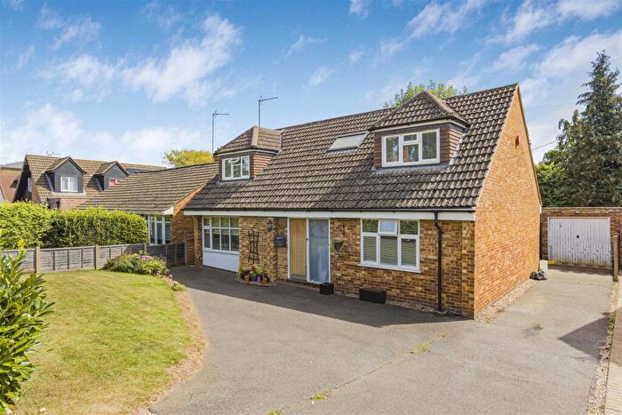 5 Bedroom Detached House For Sale In Stapleford Village, Hertford, SG14
