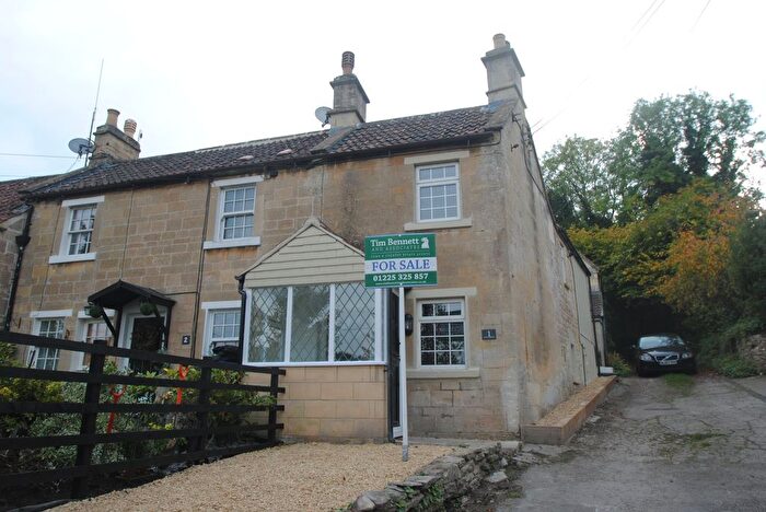 2 Bedroom Cottage For Sale In Pye Corner, Box, Wilts, SN13