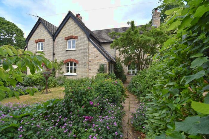 3 Bedroom Semi-Detached House For Sale In London Road, Six Mile Bottom, CB8