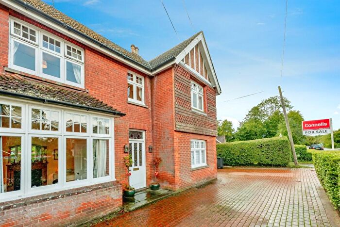 4 Bedroom Detached House For Sale In The Street, Charlwood, Horley, RH6