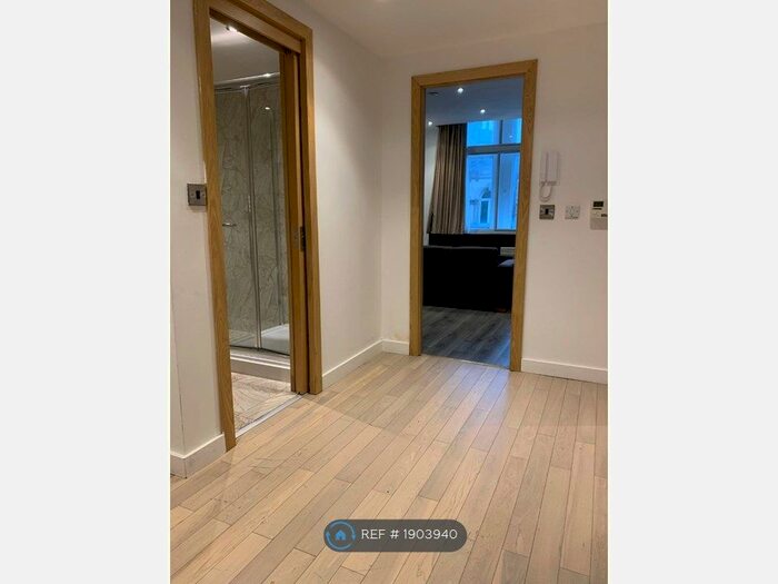 3 Bedroom Flat To Rent In Produce Exchange Building, Liverpool, L2