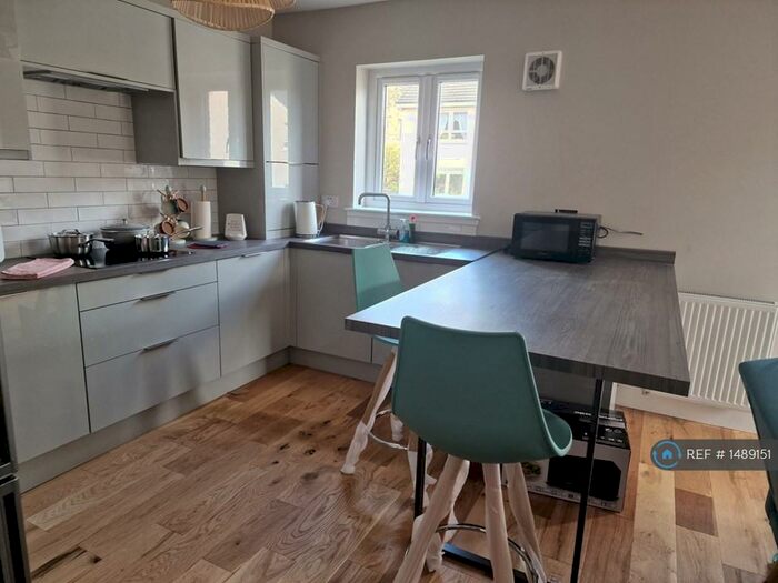 2 Bedroom Flat To Rent In Marne Street, Glasgow, G31