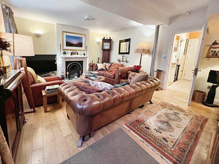 3 Bedroom Town House For Sale In Bridge Mill Threadfold Way Eagley, BL7