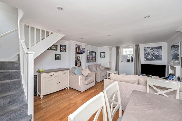3 Bedroom Property For Sale In Foundry Street, North Laine, Brighton, BN1