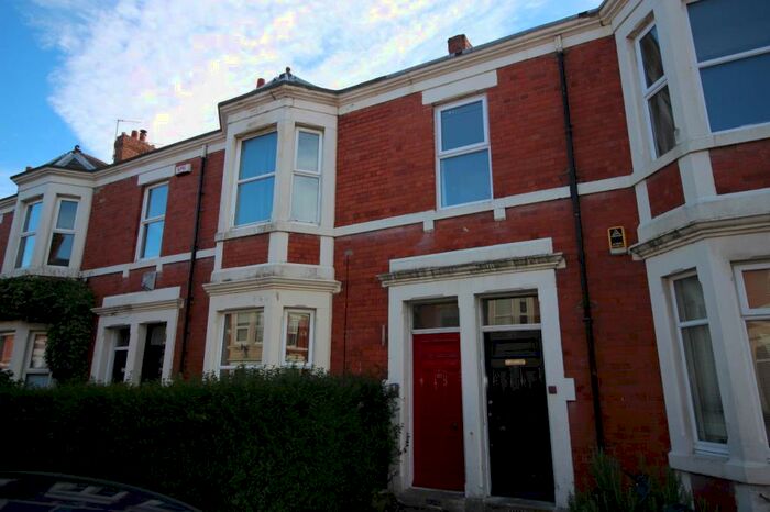 6 Bedroom Maisonette To Rent In Bayswater Road, Jesmond, Newcastle Upon Tyne, NE2