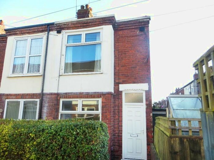 2 Bedroom End Of Terrace House To Rent In Castle Grove, Perth Street West, HU5