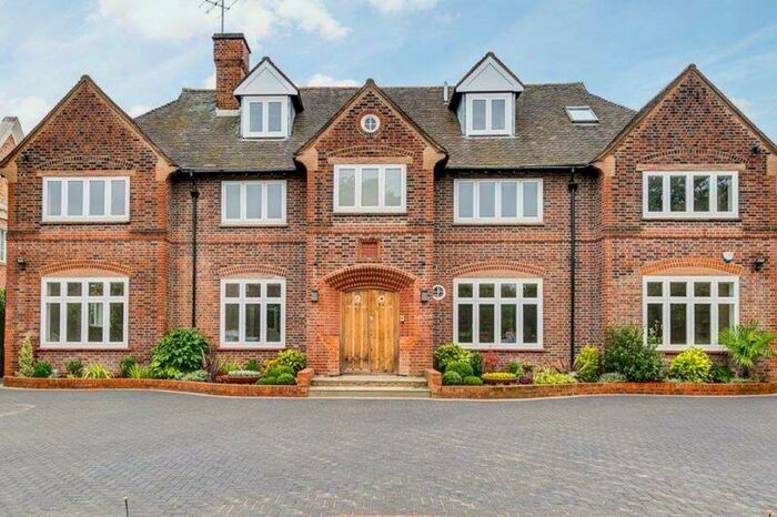 9 Bedroom Detached House To Rent In The Bishops Avenue, London, N2