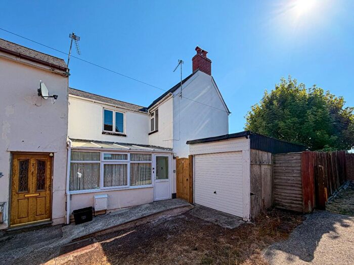 2 Bedroom Semi Detached House To Rent In Swan Court, Wellington, TA21