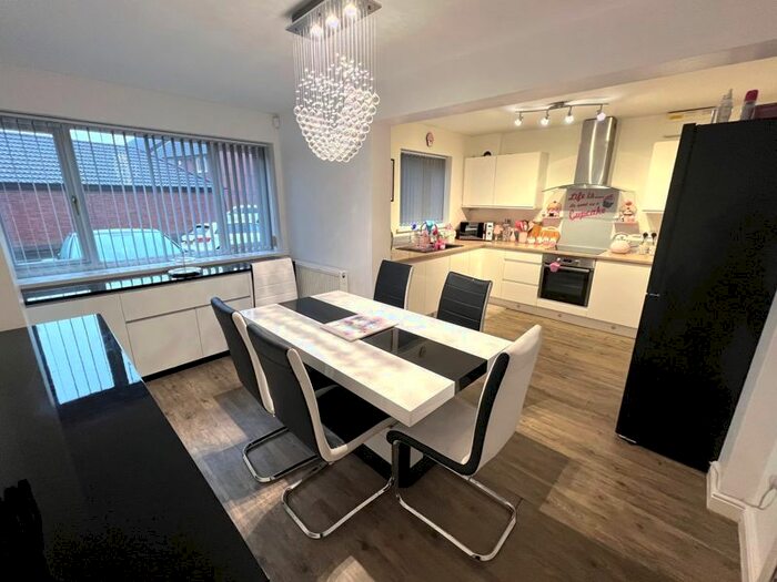 3 Bedroom Detached House To Rent In The Gateways, Pendlebury, Swinton, Manchester, M27