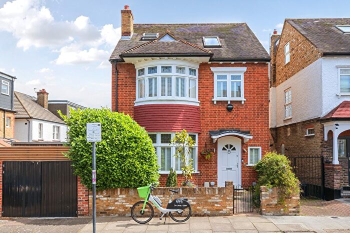 4 Bedroom Detached House For Sale In Eatonville Villas, Balham, London, SW17